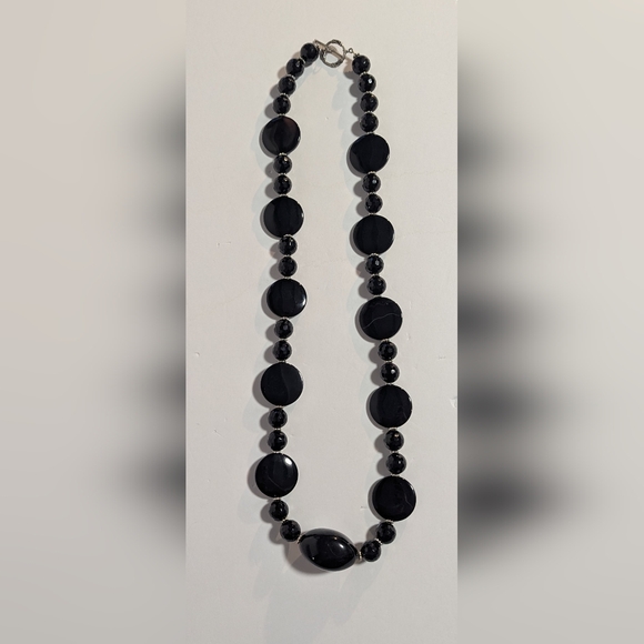 Jewelry - Vintage Elegant Black Natural Stone Necklace